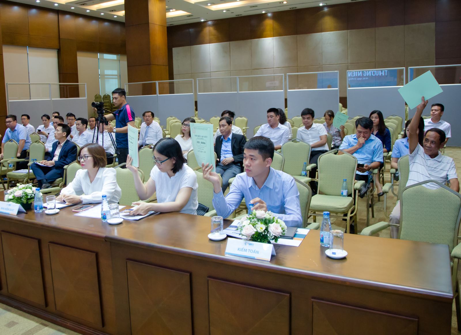 Thông qua phương án tăng vốn điều lệ lên 1.000 tỷ đồng 2